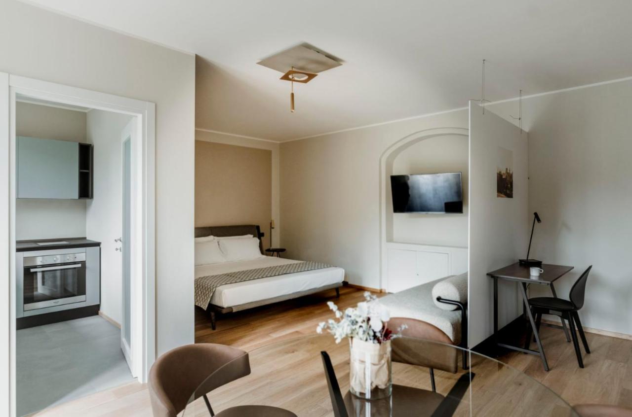 Parco Reala // Rural - Luxury - Rooms Corneliano d'Alba Exterior foto