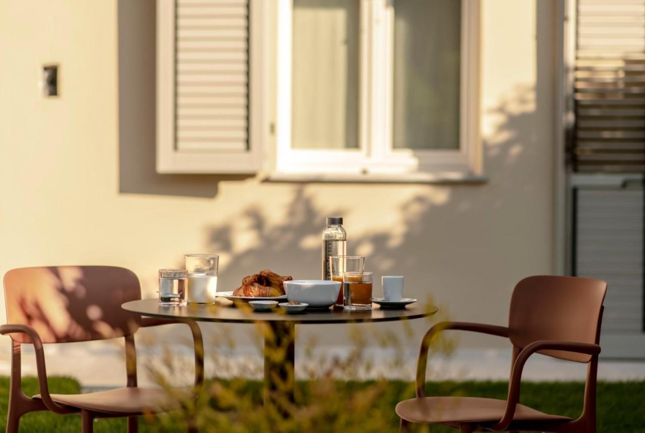Parco Reala // Rural - Luxury - Rooms Corneliano d'Alba Exterior foto